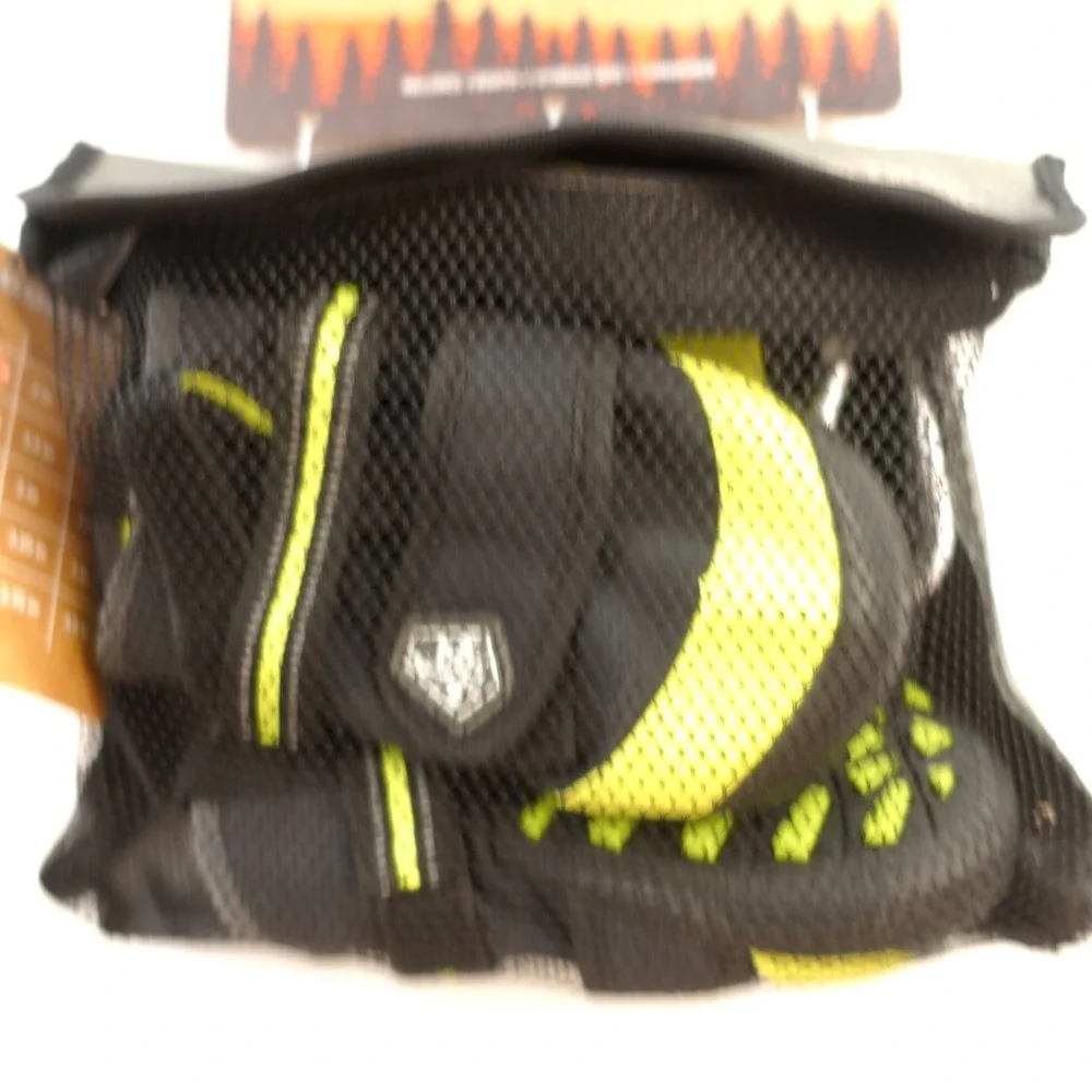 Arcadia Trail Dog Boots XXL Black Yellow All Terrain Reflective Outdoor Booties